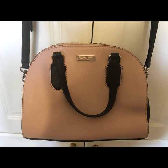 Kate Spade Laurel Way Mini Reiley Vellum/Black. - Picture 2 of 5